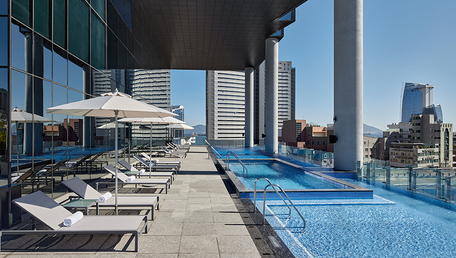 <br>Swimming Pool<br><p>Swimming Pool View</p>