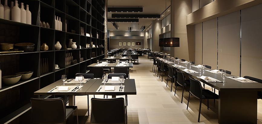 신라스테이 해운대에서 세련된 분위기의 중식 뷔페를 즐기며 객실에서 편안한 휴식을 느껴보세요.